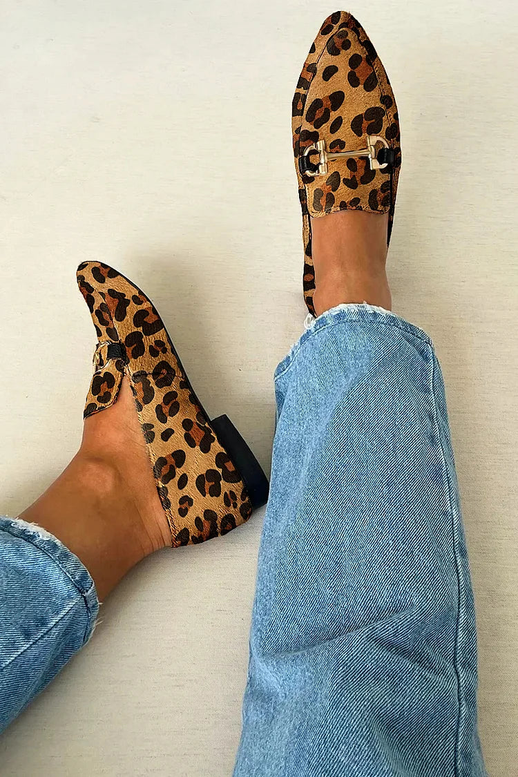 Gia - Chic Leopard Print Loafers