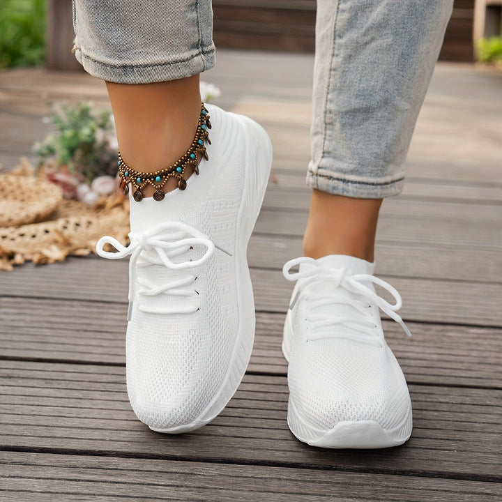 Léa | Lightweight and Comfortable Trainers