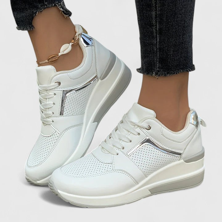 Novyssa | Orthopaedic Footwear