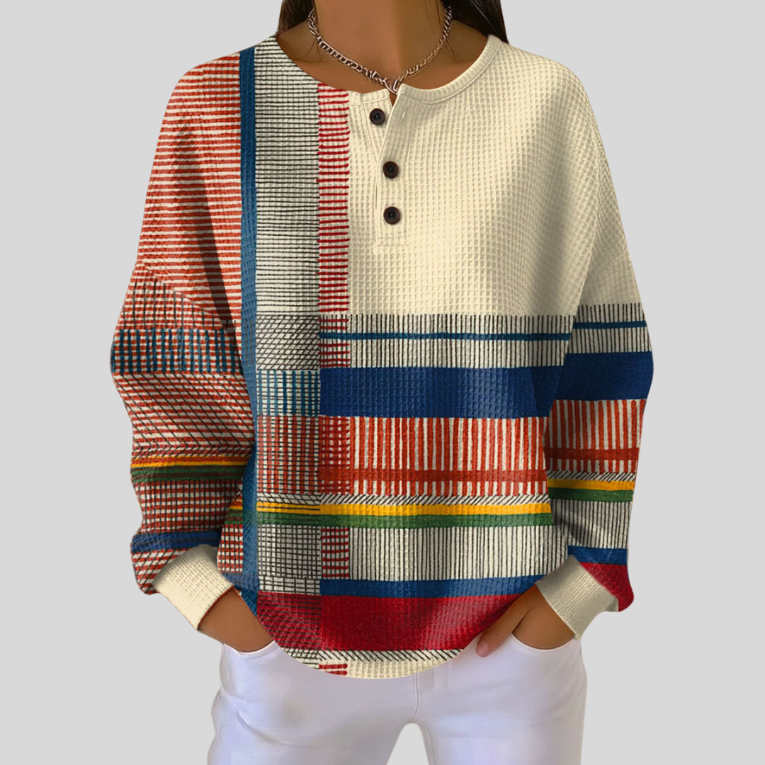 Gonneke | Vibrant Henley Top