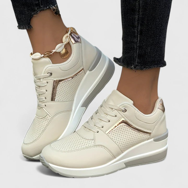 Novyssa | Orthopaedic Footwear