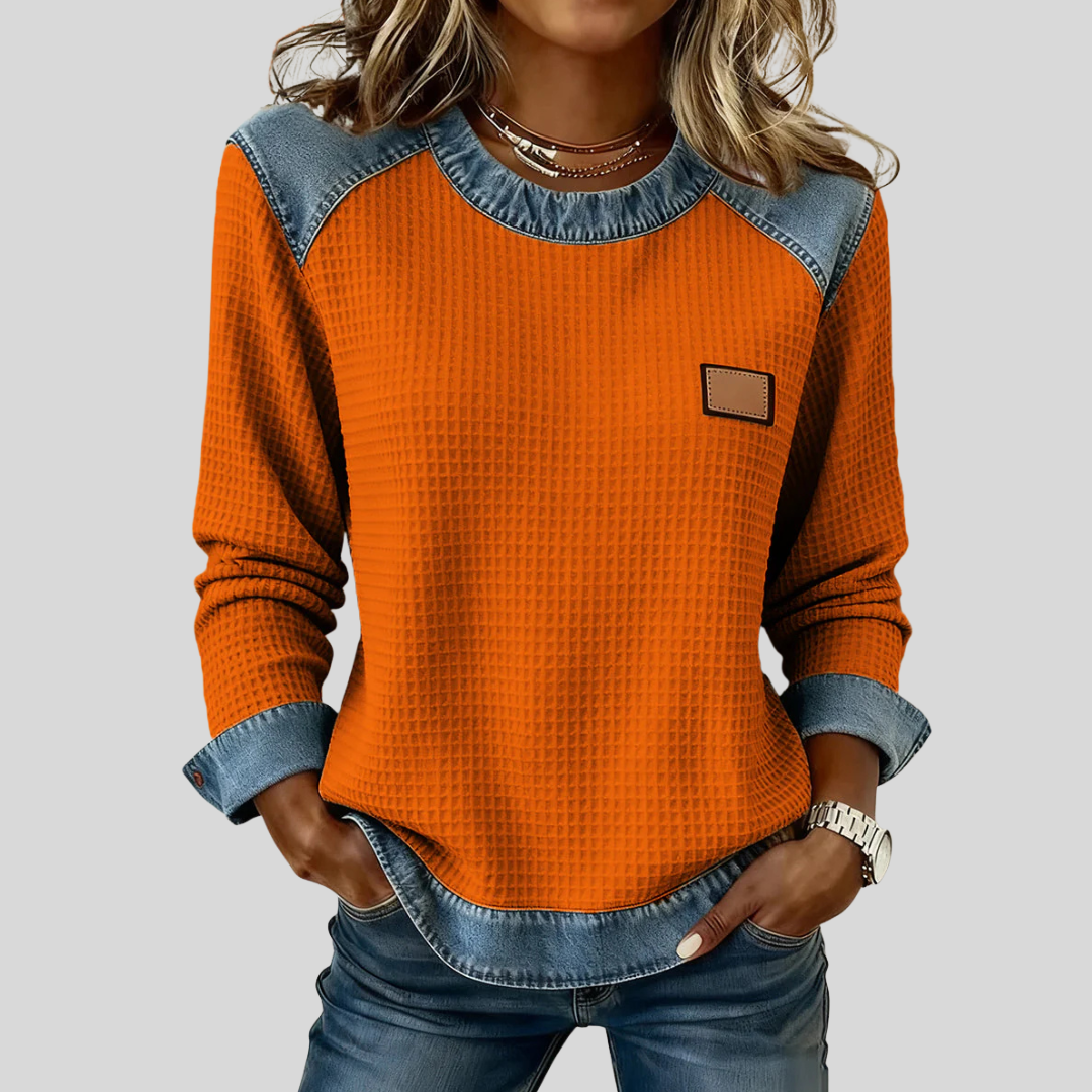 Diede | Sporty Sweater with Contrast Features