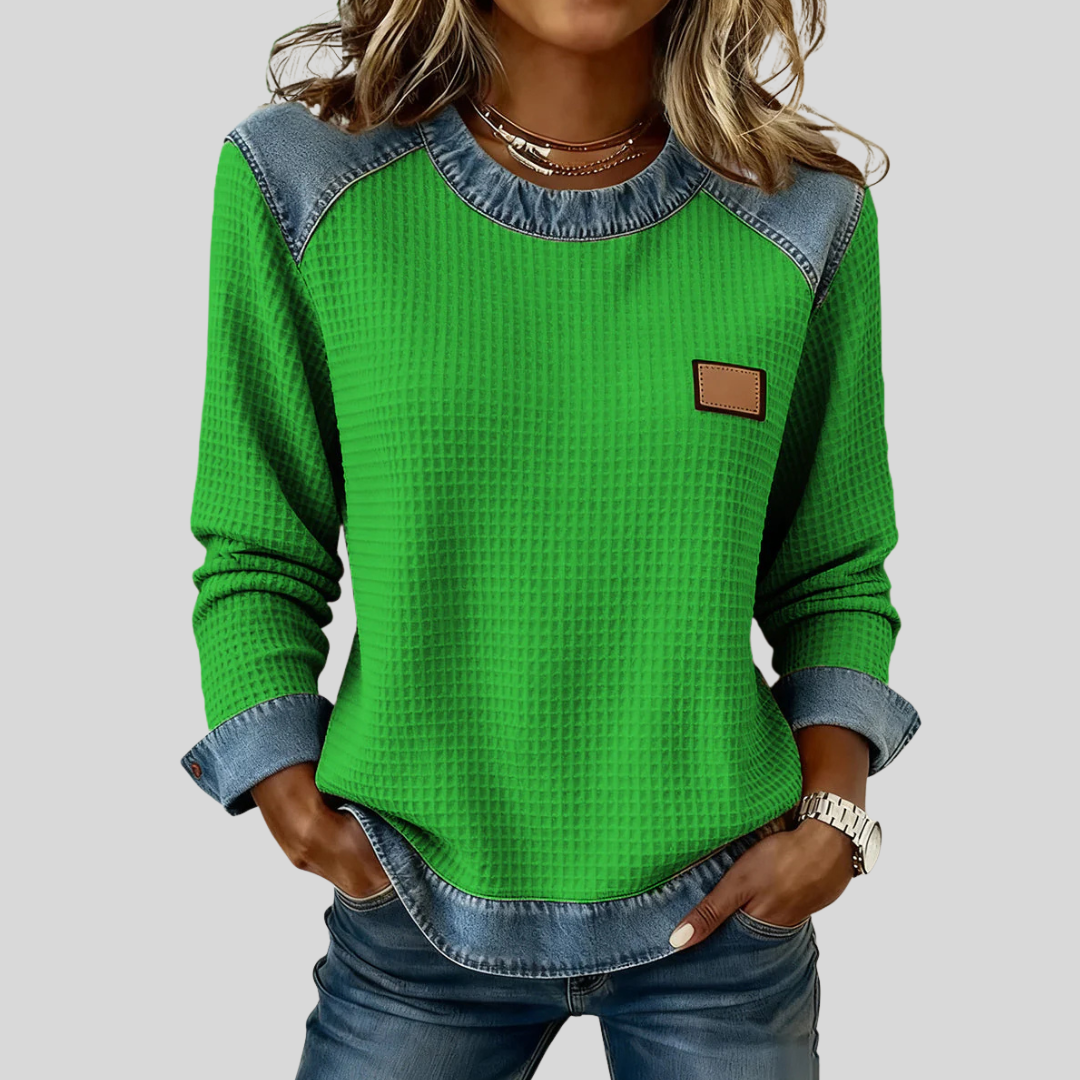 Diede | Sporty Sweater with Contrast Features