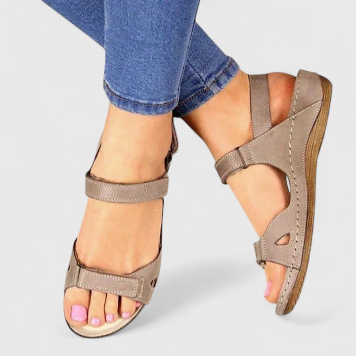 Avrie - Women's Comfort Flat Sandals