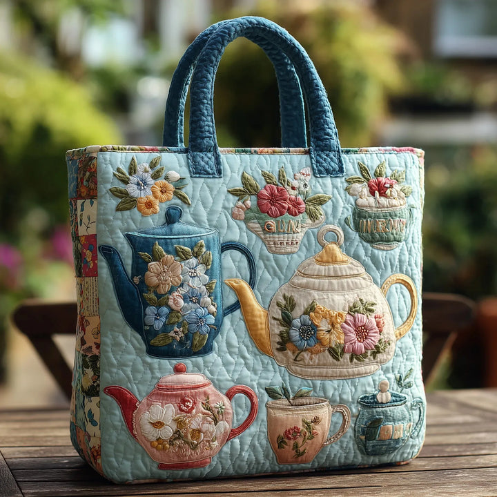 Floral Pattern Quilted Handbag