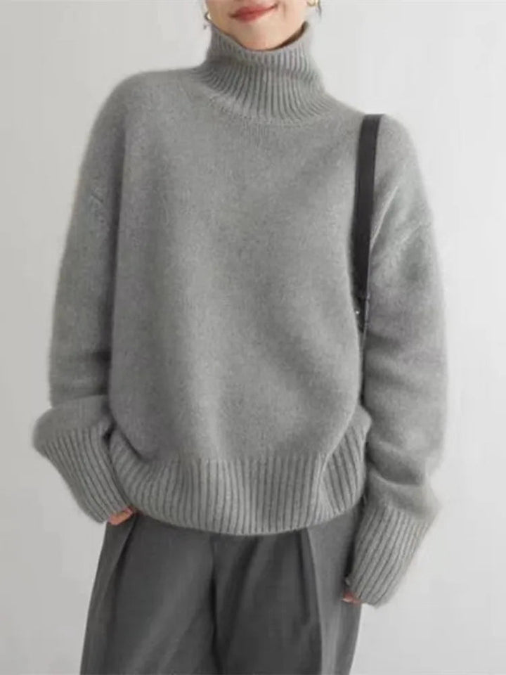 Amaya | Luxurious Cashmere Roll Neck Sweater