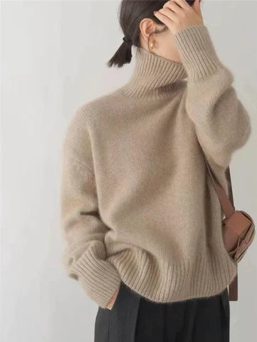 Amaya | Luxurious Cashmere Roll Neck Sweater