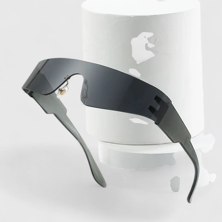 Skyllarr | Chic Sunglasses