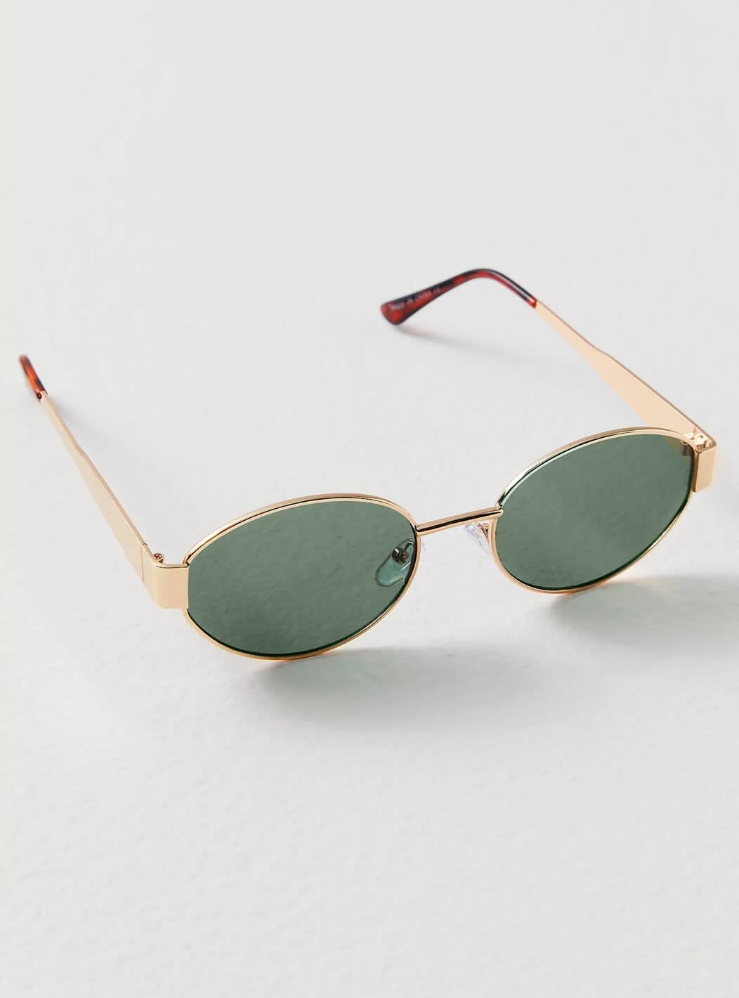 Zariyah | Chic Sunglasses