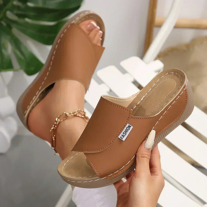 Rumi - Orthopaedic Wedge-Heel Sandals