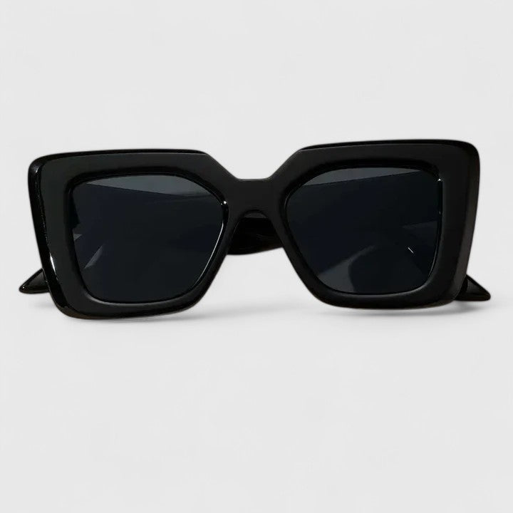 Raeyana | Chic Sunglasses