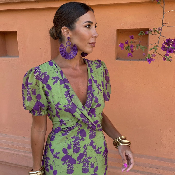 Ani – Elegant Dress with Statement Puff Sleeves