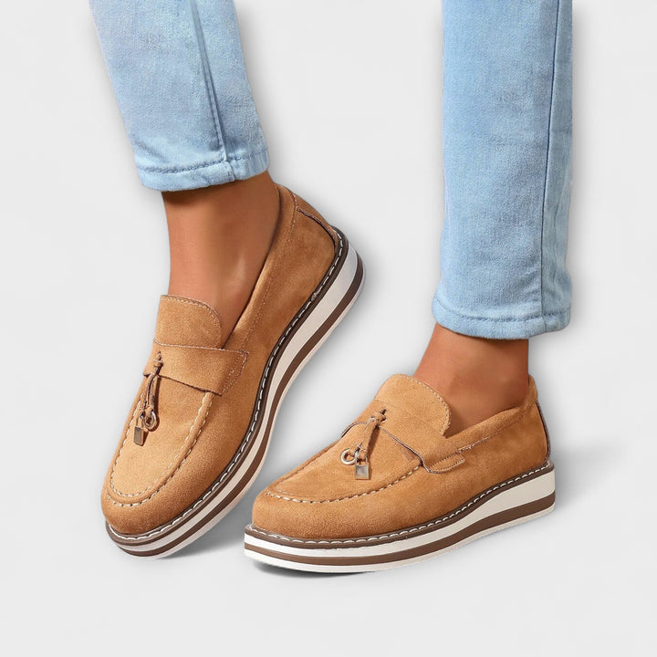 Halo™ | Casual Round Moccasins