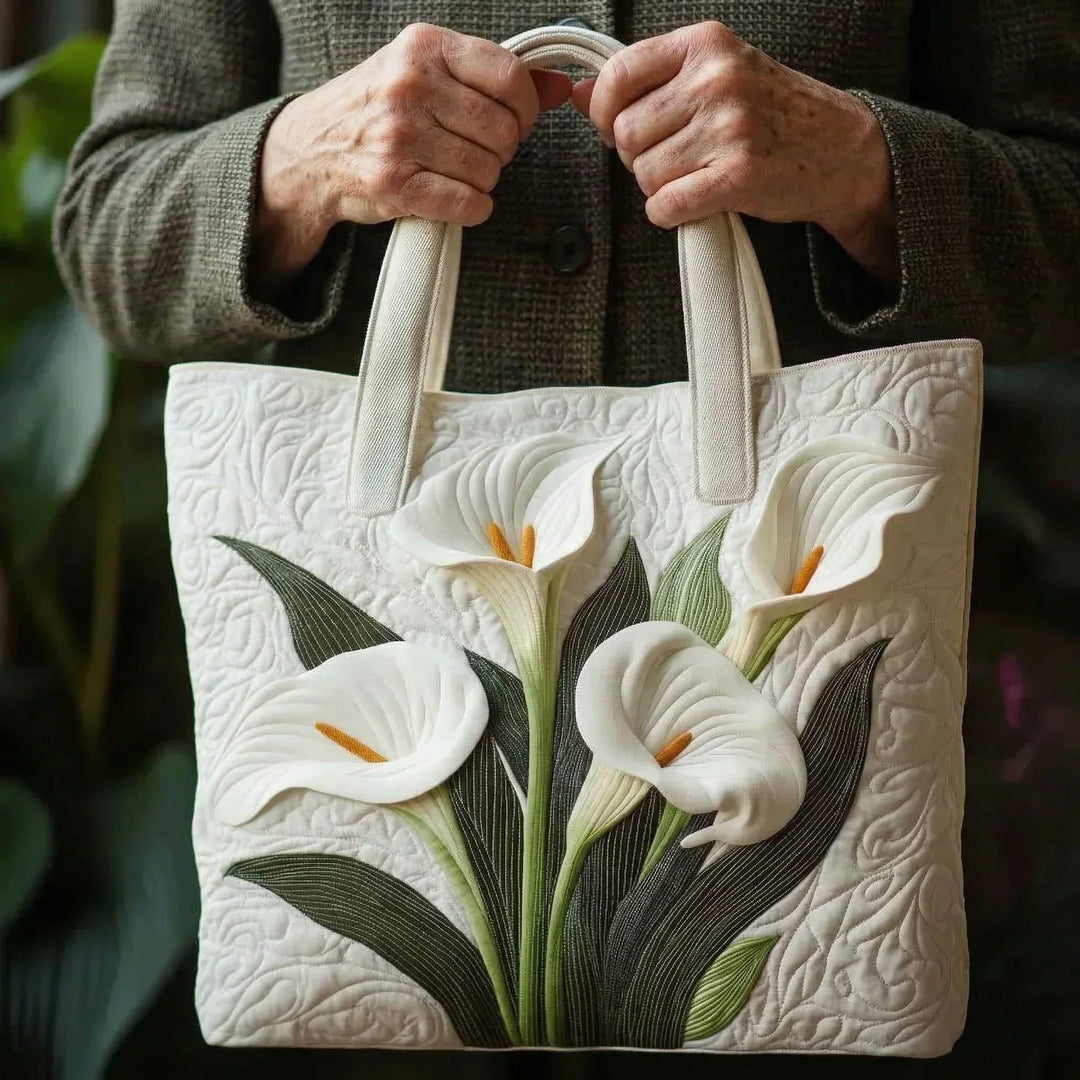 White Lilies Quilted Artisan Bag