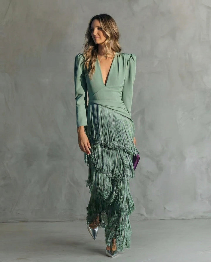 Clara – Elegant Fringed Dress