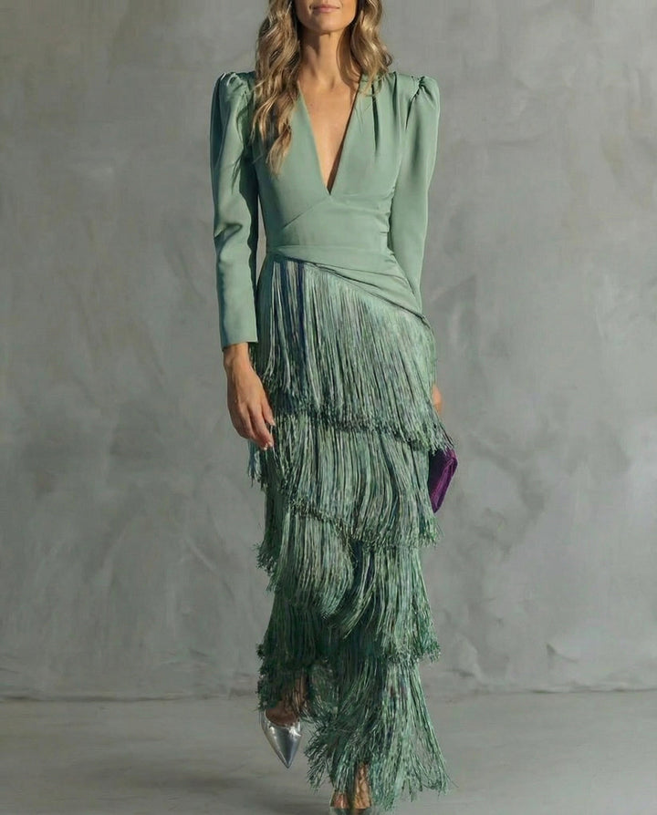 Clara – Elegant Fringed Dress
