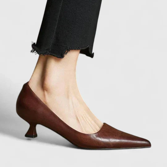 Nyah | Orthopaedic Court Shoes