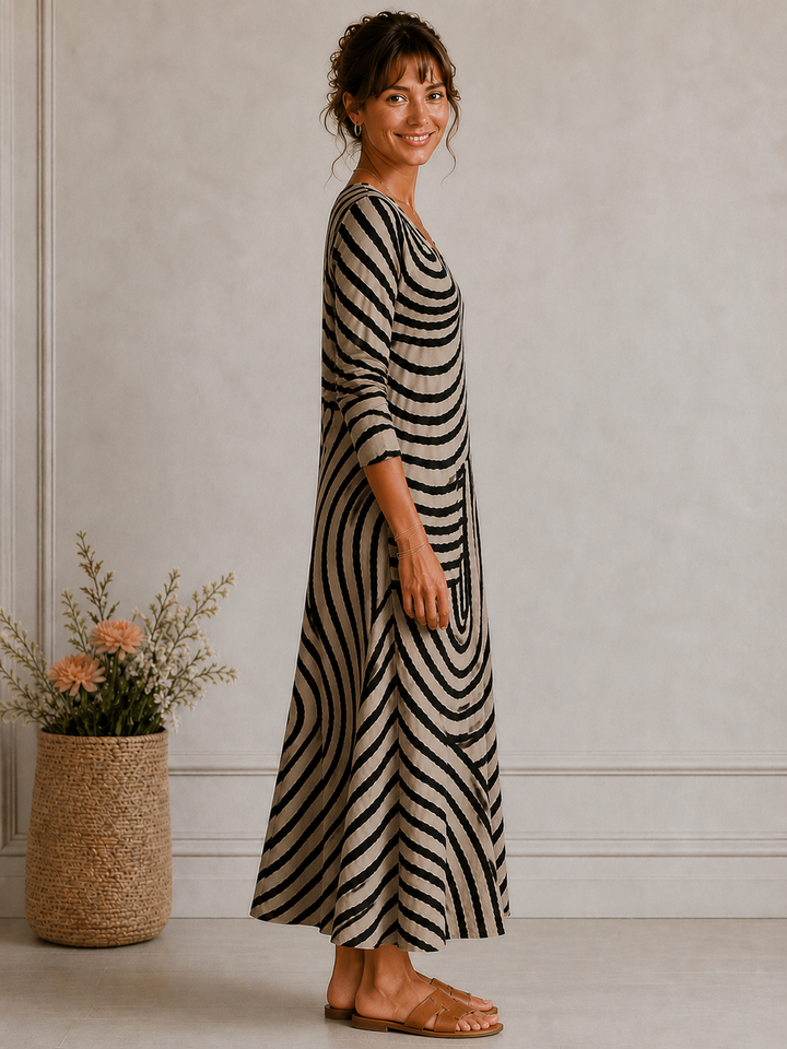 Grace – Elegant Patterned Dress