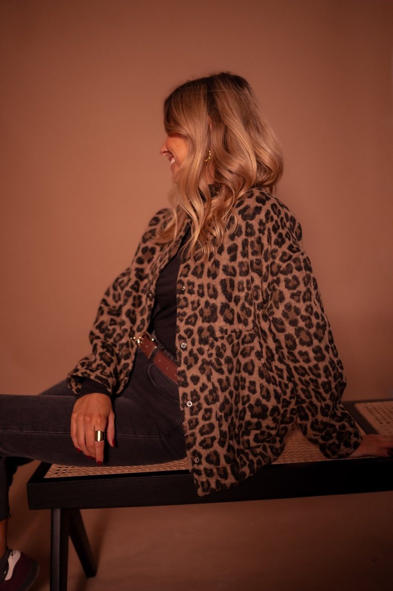 Linda | Oversized Leopard Print Jacket