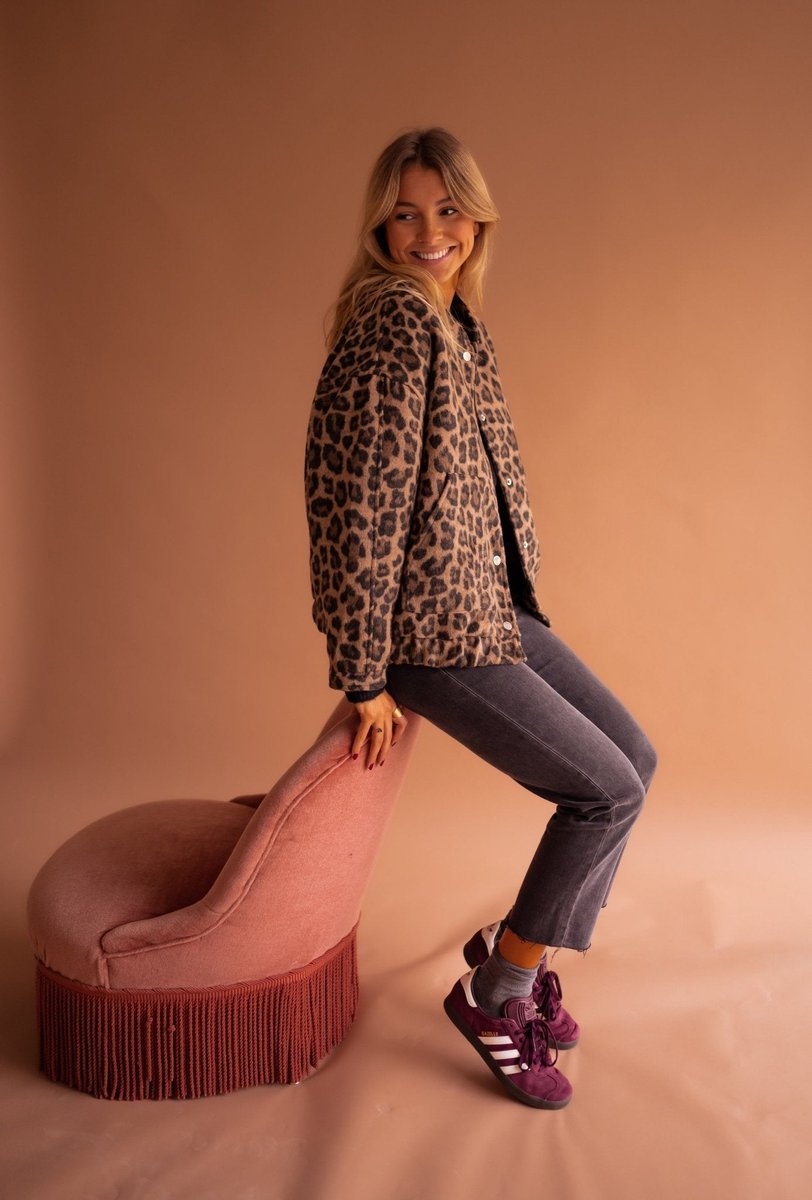 Linda | Oversized Leopard Print Jacket