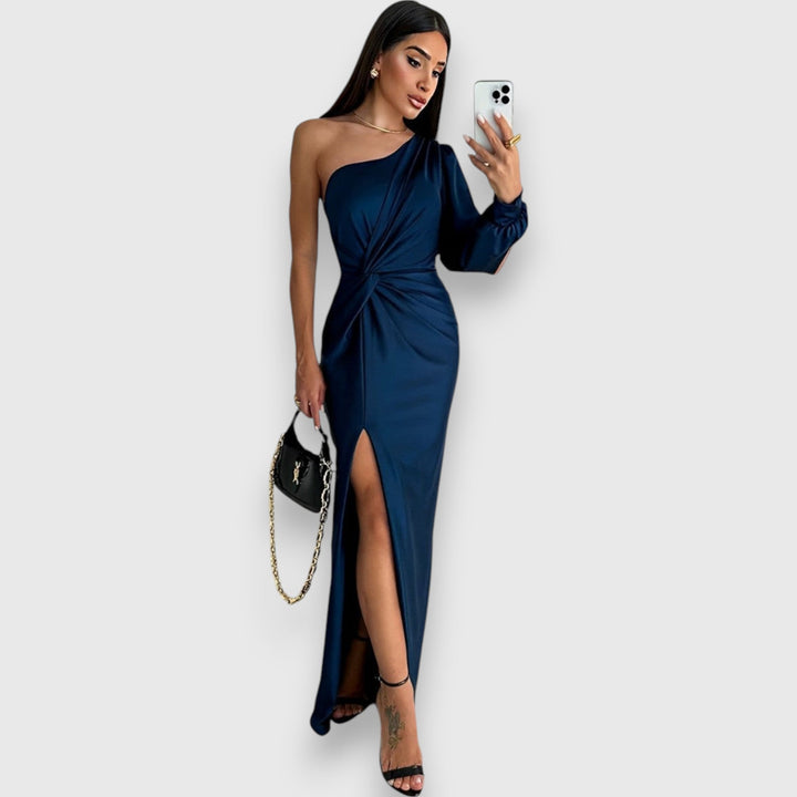 Vera – Elegant Modern Dress for Any Occasion