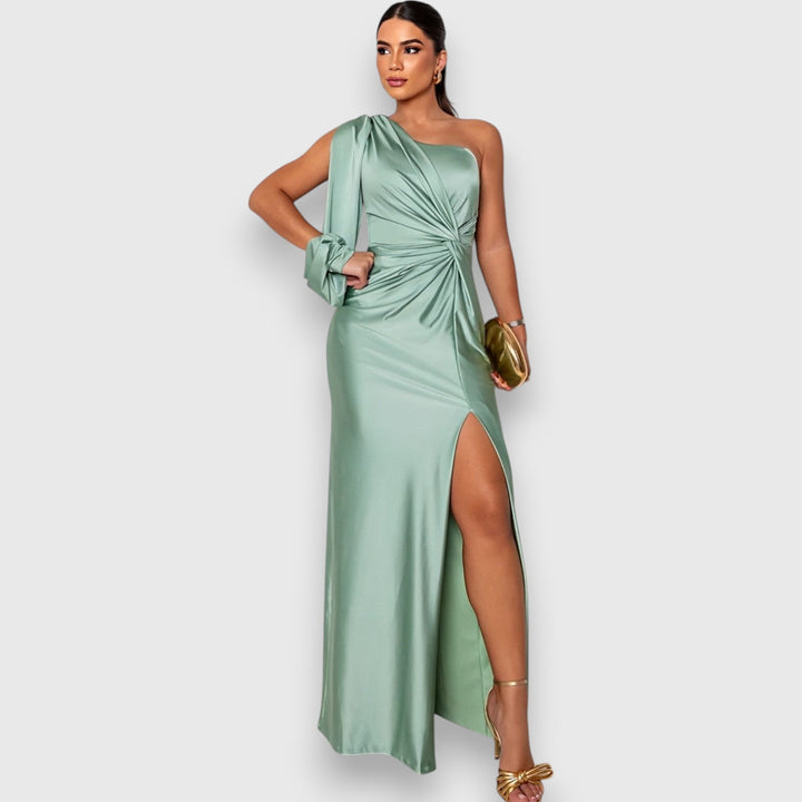 Vera – Elegant Modern Dress for Any Occasion