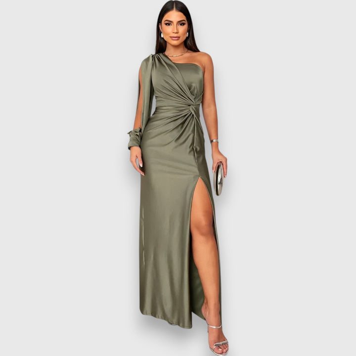Vera – Elegant Modern Dress for Any Occasion